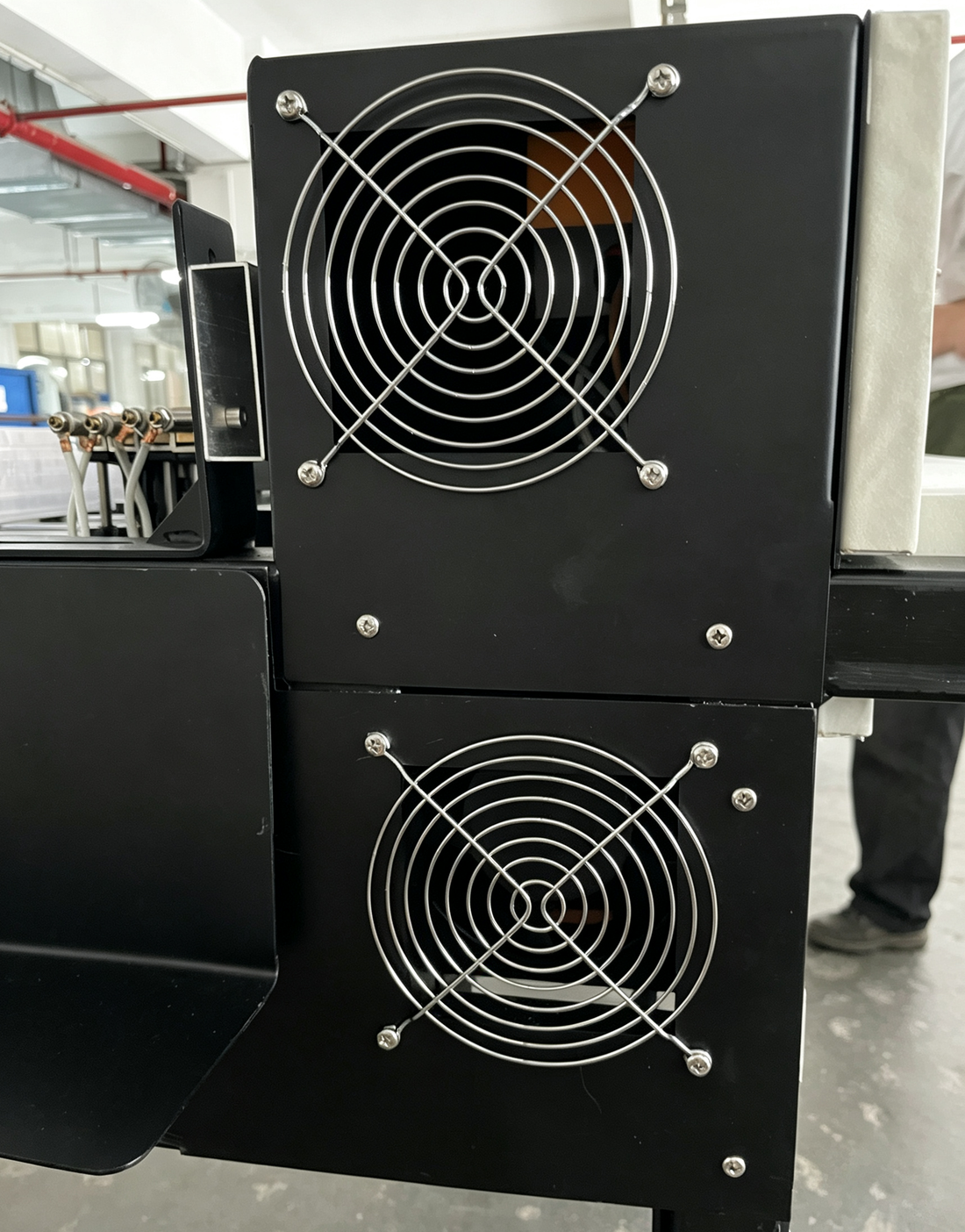 How Better Bending Control Reduces Acrylic Scrap
